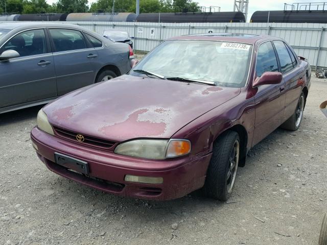 4T1BG12K5TU809995 - 1996 TOYOTA CAMRY DX MAROON photo 2