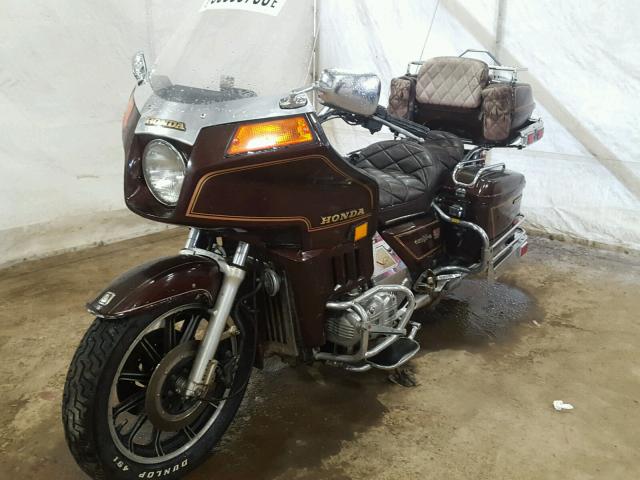 1HFSC0214DA302452 - 1983 HONDA GL1100 I BROWN photo 2