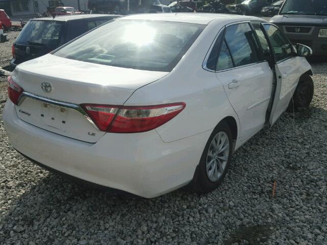 4T1BF1FK3GU253057 - 2016 TOYOTA CAMRY WHITE photo 4