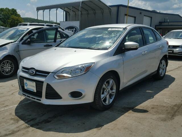 1FADP3F29EL393497 - 2014 FORD FOCUS SE SILVER photo 2