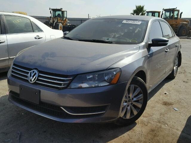 1VWAT7A33FC043328 - 2015 VOLKSWAGEN PASSAT S GRAY photo 2