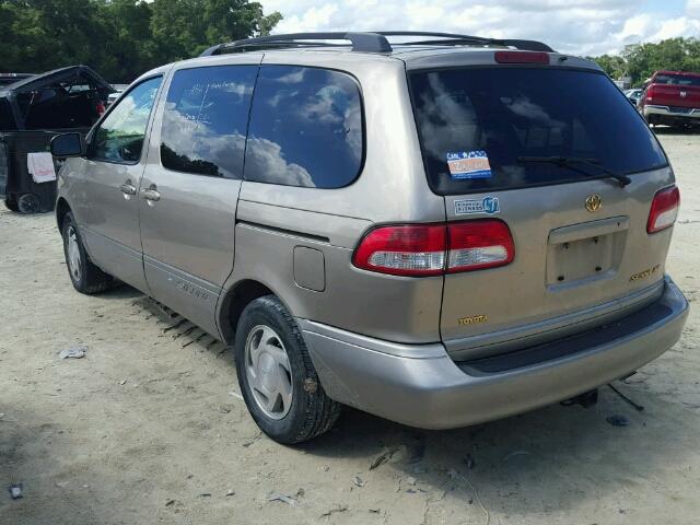 4T3ZF13C51U395288 - 2001 TOYOTA SIENNA LE GOLD photo 3