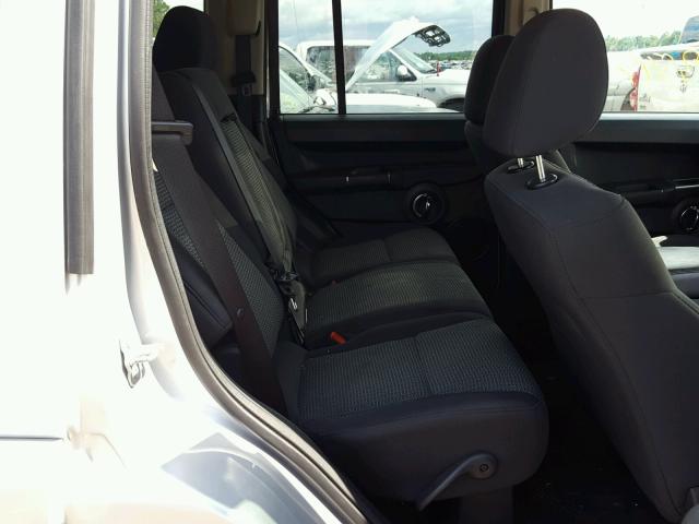 1J4RH4GK1AC137344 - 2010 JEEP COMMANDER SILVER photo 6