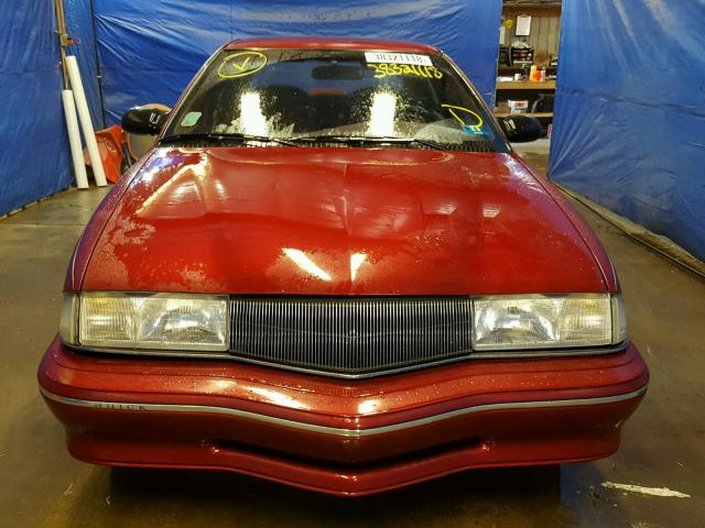 1G4NV55D2SC424616 - 1995 BUICK SKYLARK GR RED photo 9