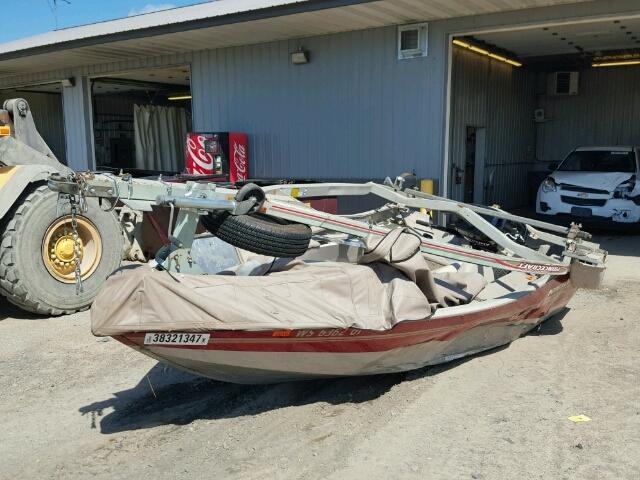 QJT82077L405 - 2005 PRIN BOAT RED photo 2