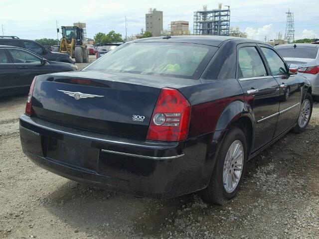 2C3CA5CV2AH326690 - 2010 CHRYSLER 300 BLACK photo 4