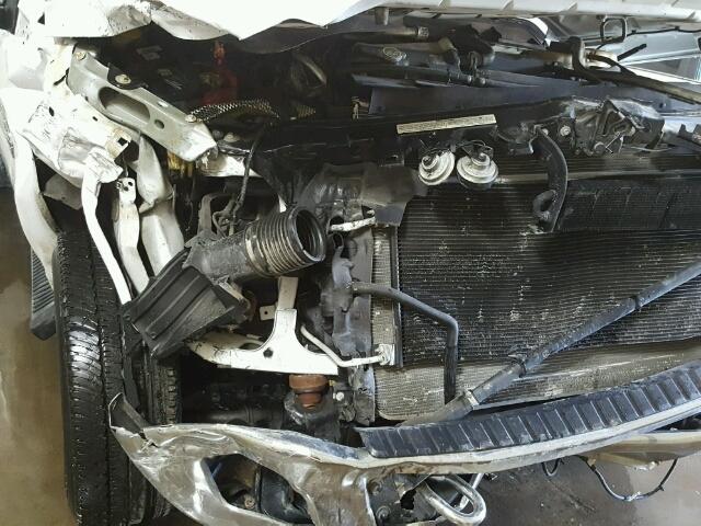 1FT8W3BT7BEC91693 - 2011 FORD F350 SUPER WHITE photo 9