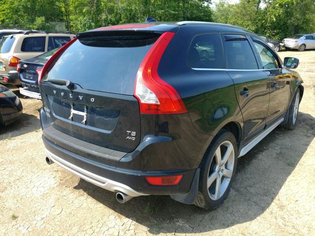 YV4902DZ8B2176083 - 2011 VOLVO XC60 T6 BLACK photo 4