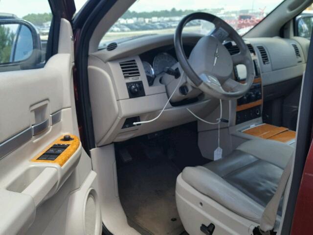 1A8HX58218F132218 - 2008 CHRYSLER ASPEN LIMI BROWN photo 9