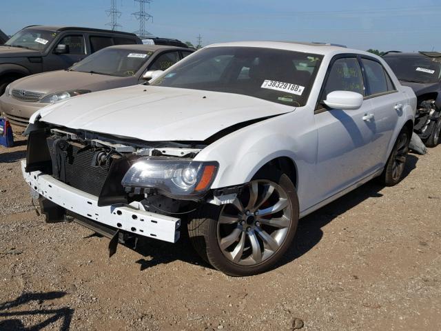 2C3CCABGXEH381240 - 2014 CHRYSLER 300 S WHITE photo 2