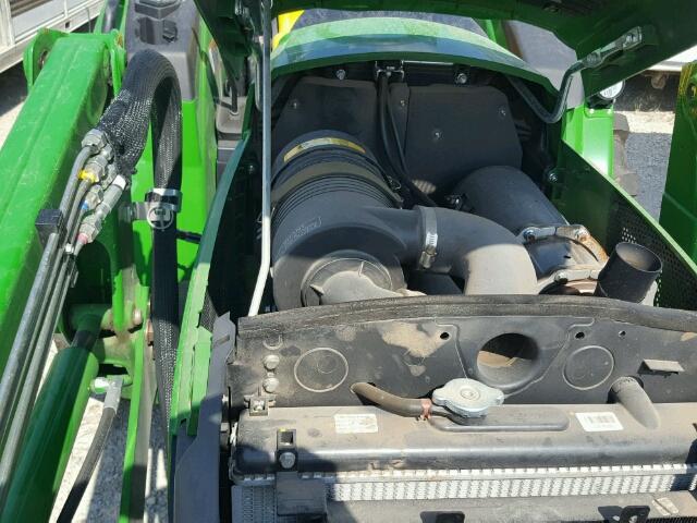 1LV4044RCGG100145 - 2017 JOHN DEERE TRACTOR GREEN photo 7