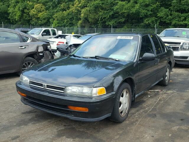 1HGCB7698PA154225 - 1993 HONDA ACCORD 10T BLACK photo 2