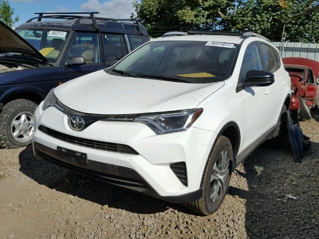 2T3BFREV1GW442775 - 2016 TOYOTA RAV4 WHITE photo 2