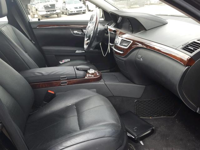 WDDNG71XX9A241356 - 2009 MERCEDES-BENZ S 550 BLACK photo 5