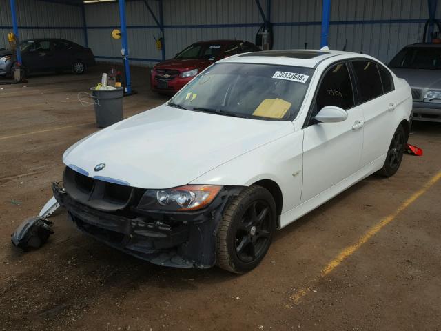 WBAVB17506NK34770 - 2006 BMW 325 I AUTO WHITE photo 2