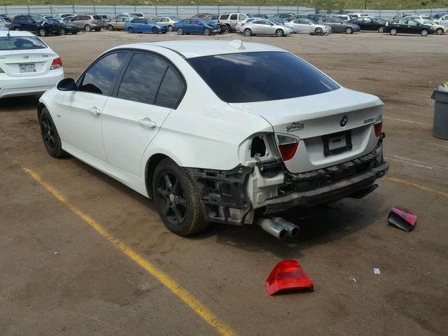 WBAVB17506NK34770 - 2006 BMW 325 I AUTO WHITE photo 3