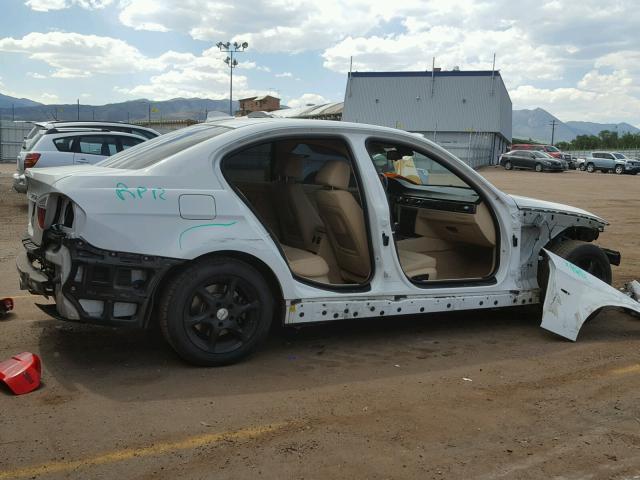 WBAVB17506NK34770 - 2006 BMW 325 I AUTO WHITE photo 9