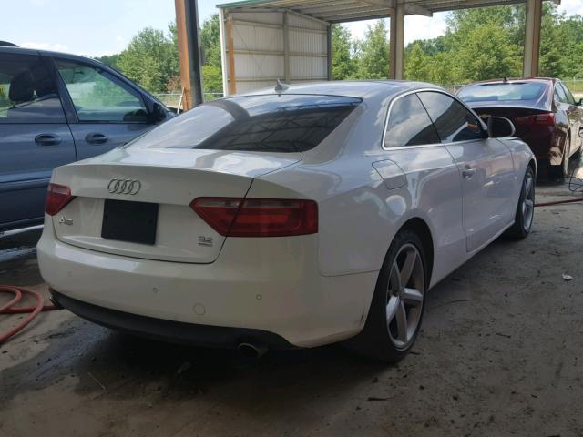 WAUDK78T29A029197 - 2009 AUDI A5 QUATTRO WHITE photo 4