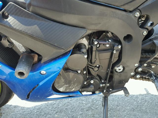 JS1GN7FAXF2100266 - 2015 SUZUKI GSX-R600 BLUE photo 7