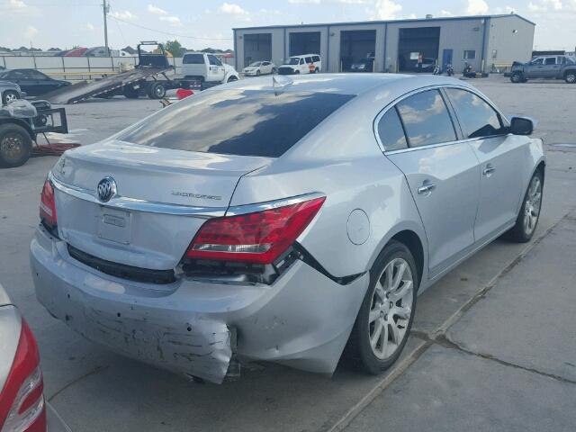 1G4GD5G3XGF177674 - 2016 BUICK LACROSSE GRAY photo 4