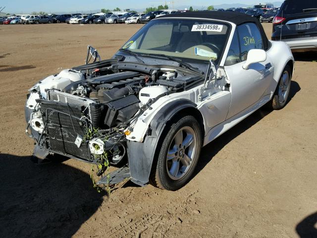 WBACH9340YLG18096 - 2000 BMW Z3 2.3 WHITE photo 2