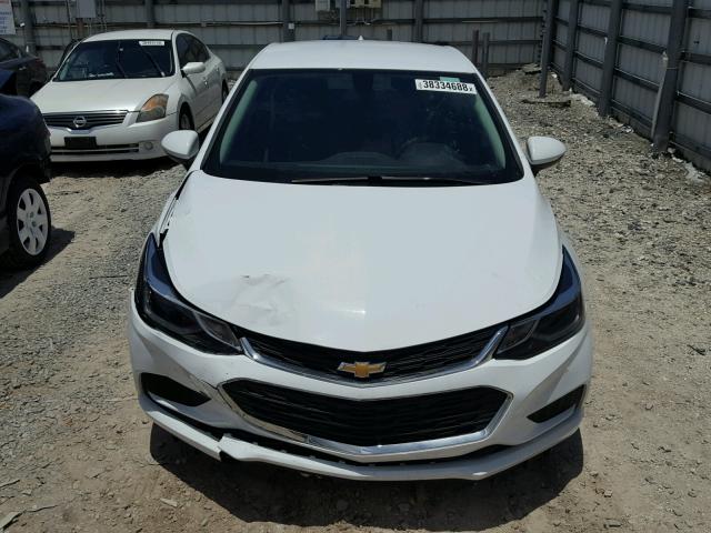 1G1BE5SM4J7123373 - 2018 CHEVROLET CRUZE LT WHITE photo 9