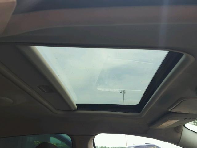 1G1ZC5EB0A4145368 - 2010 CHEVROLET MALIBU 1LT SILVER photo 9