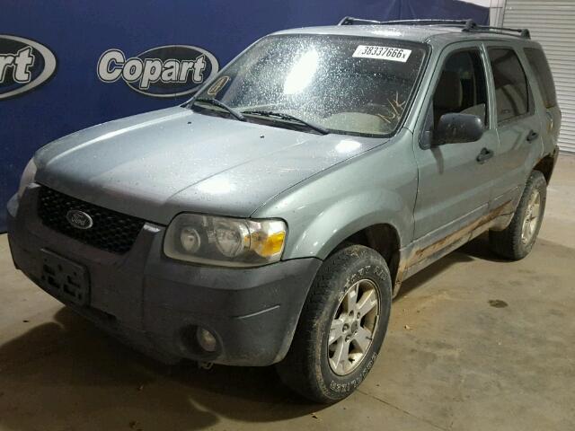1FMCU93166KB46213 - 2006 FORD ESCAPE GREEN photo 2