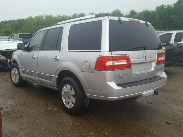 5LMJJ2J54DEL01461 - 2013 LINCOLN NAVIGATOR 银色 照片 3