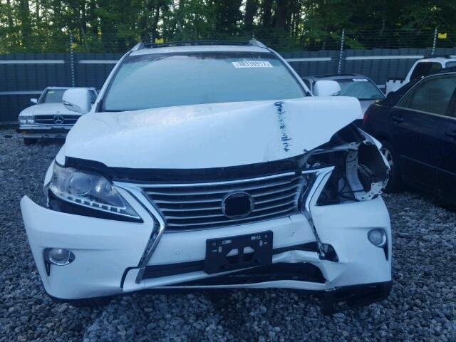 2T2BK1BAXDC223863 - 2013 LEXUS RX WHITE photo 9