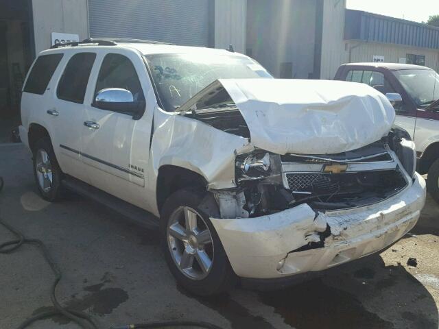 1GNSKCE09DR371552 - 2013 CHEVROLET TAHOE K150 WHITE photo 1