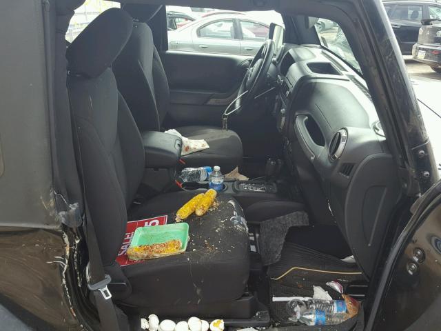 1C4AJWAG8FL510684 - 2015 JEEP WRANGLER S შავი ფოტო 5