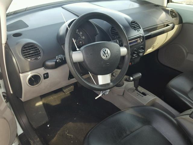 3VWCK21Y33M318362 - 2003 VOLKSWAGEN NEW BEETLE 蓝色 照片 9