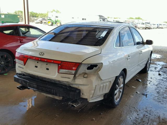 KMHFC46F06A100103 - 2006 HYUNDAI AZERA SE WHITE photo 4