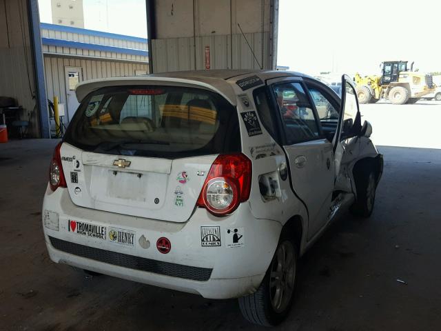 KL1TD6DE7BB222592 - 2011 CHEVROLET AVEO LS WHITE photo 4
