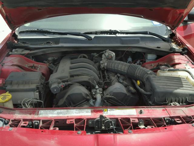 2D4FV47T47H832212 - 2007 DODGE MAGNUM SE RED photo 7