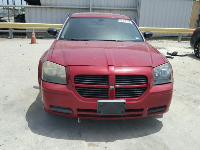 2D4FV47T47H832212 - 2007 DODGE MAGNUM SE RED photo 9