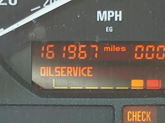 WBABJ6324RJD34254 - 1994 BMW 325 IC AUT BEIGE photo 8