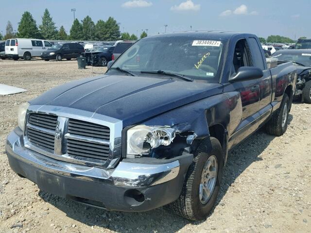 1D7HE42K05S311066 - 2005 DODGE DAKOTA BLUE photo 2