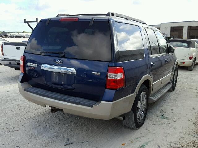 1FMFU17558LA70377 - 2008 FORD EXPEDITION BLUE photo 4