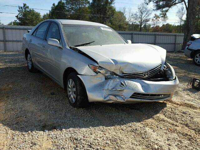 4T1BE32K05U503999 - 2005 TOYOTA CAMRY LE SILVER photo 1
