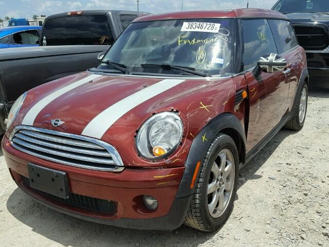 WMWML3C56ATX51666 - 2010 MINI COOPER CLU MAROON photo 2