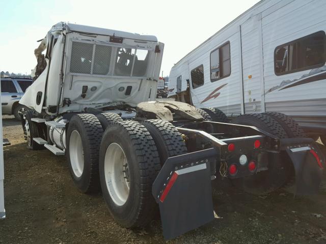 1FUJGBD49DDBZ3235 - 2013 FREIGHTLINER CASCADIA 1 WHITE photo 3