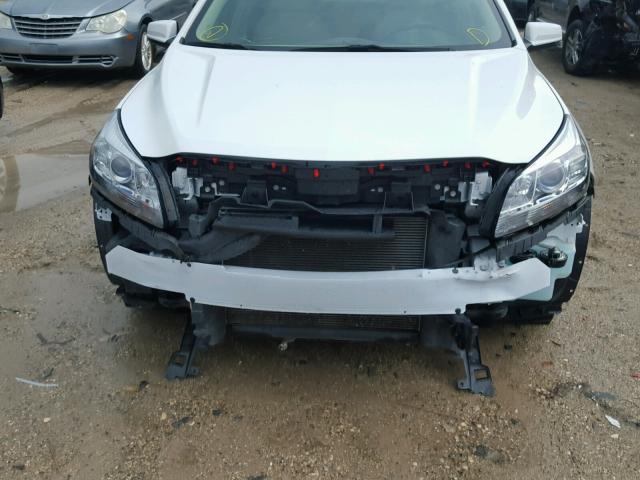 1G11C5SA3GU125391 - 2016 CHEVROLET MALIBU LIM WHITE photo 9