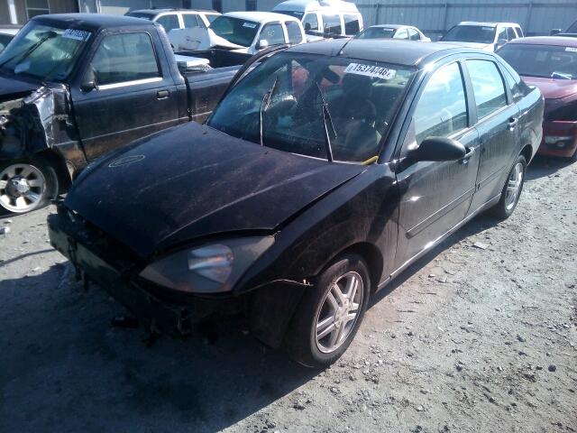 1FAFP34323W319399 - 2003 FORD FOCUS SE C BLACK photo 2