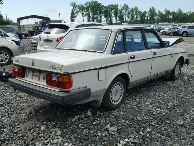 YV1AX8848H1233355 - 1987 VOLVO 244 DL WHITE photo 4