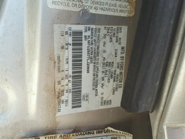 5LMFU28577LJ20695 - 2007 LINCOLN NAVIGATOR Szary zdjęcie 10