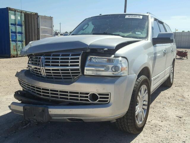 5LMFU28577LJ20695 - 2007 LINCOLN NAVIGATOR Szary zdjęcie 2