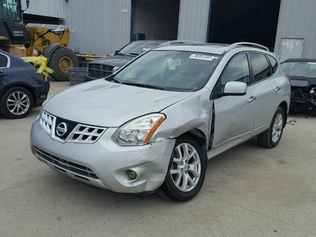 JN8AS5MT5BW562609 - 2011 NISSAN ROGUE S SILVER photo 2