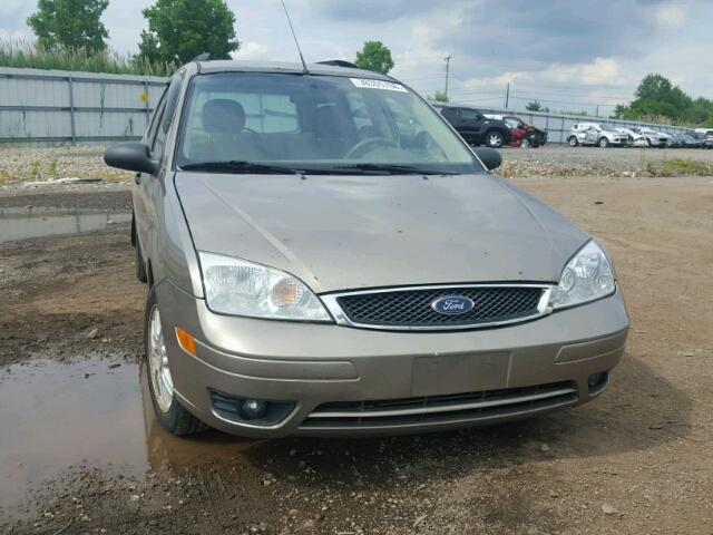 1FAFP36N05W175384 - 2005 FORD FOCUS ZXW TAN photo 9